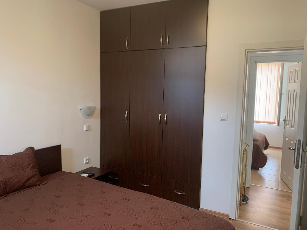 Marina Bay Apart Saint Vlas Свети-Влас Экстерьер фото